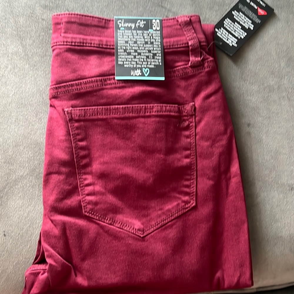 Brand new Lularoe skinny fit jeans size 30.